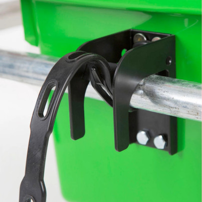 Поилка за телета с 5 гумени биберона, 30 литра - изображение 8